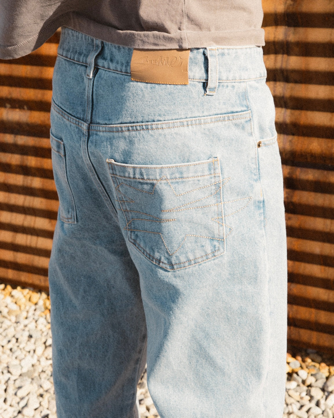 CORE DENIM