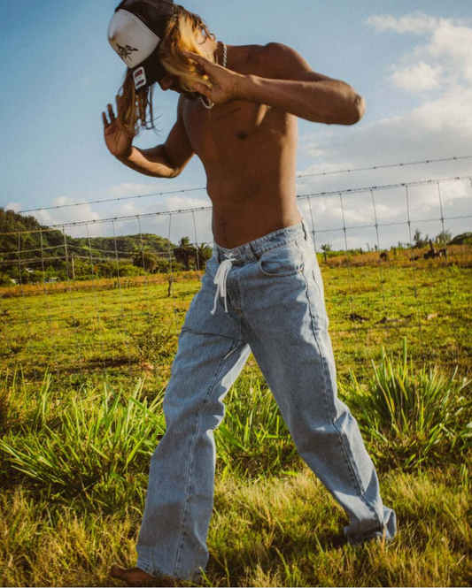 CORE DENIM